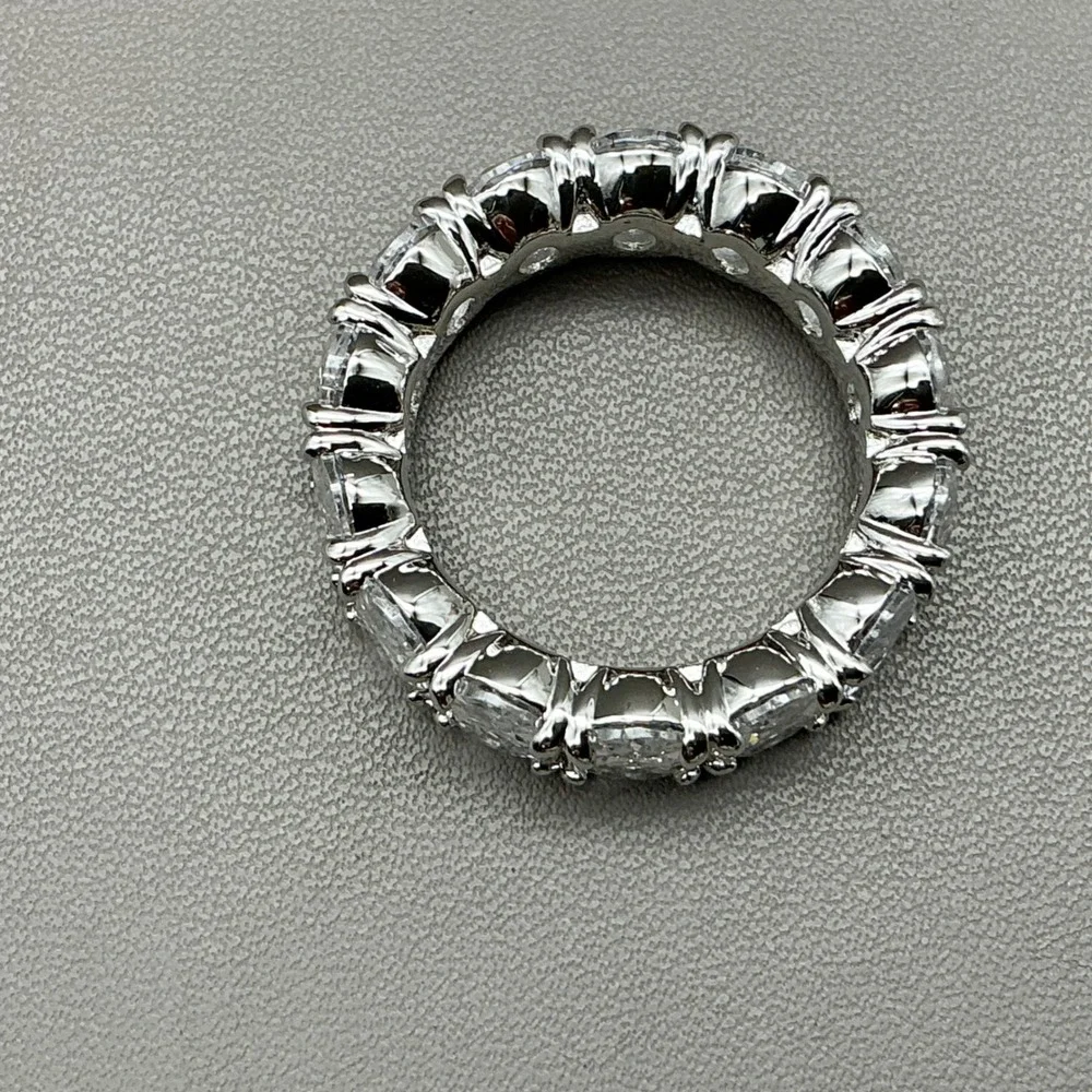 Eamtj Oval Eternity Band Ring Women Silver Tone Cubic Zirconia Statement Sz 7.5